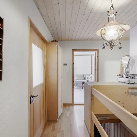 Appartement Chasa Uina 2,5 Parterre