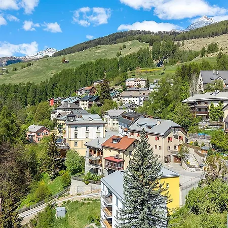 Chasa Uina 2,5 Parterre Appartement *